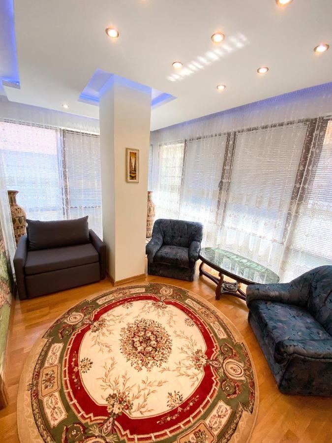 Петрос Family Hotel Jaremtsje Eksteriør bilde