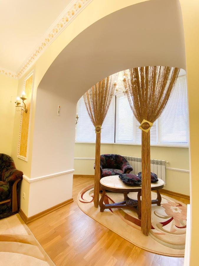 Петрос Family Hotel Jaremtsje Eksteriør bilde