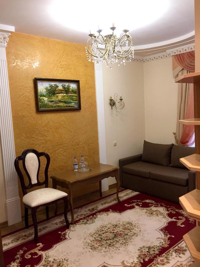 Петрос Family Hotel Jaremtsje Eksteriør bilde