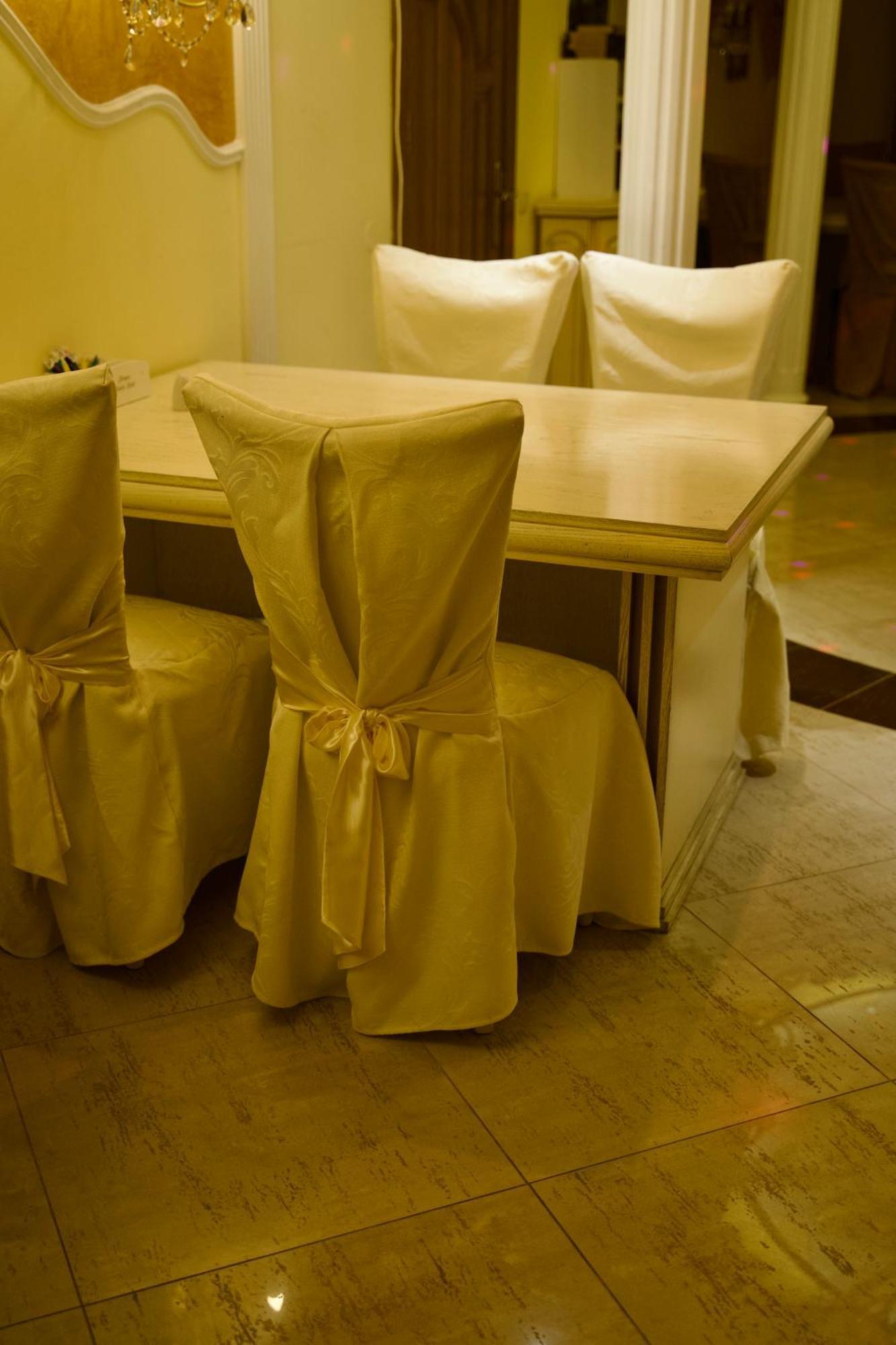 Петрос Family Hotel Jaremtsje Eksteriør bilde