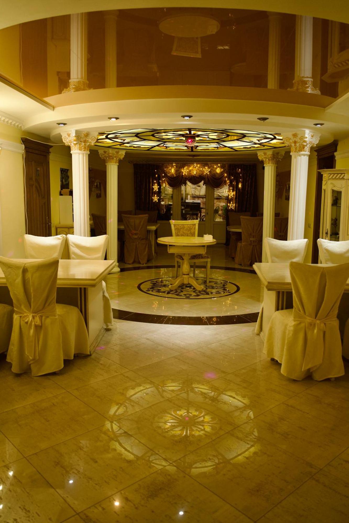 Петрос Family Hotel Jaremtsje Eksteriør bilde